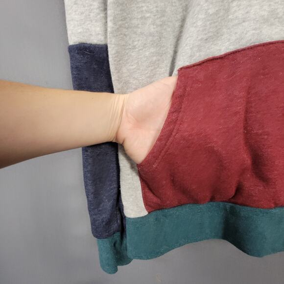 Star Wars Skywalker Academy Sweatshirt Women’s XS Gray Colorblock Logo Crewneck - Picture 7 of 9